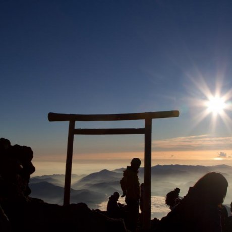 富士山頂の日の出 富士山頂の日の出