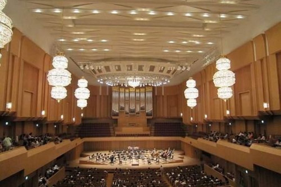 福井県立音楽堂「ハーモニーホール福井」